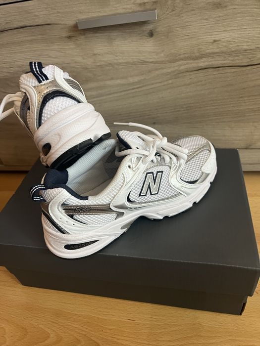 Дамски маратонки New balance 530