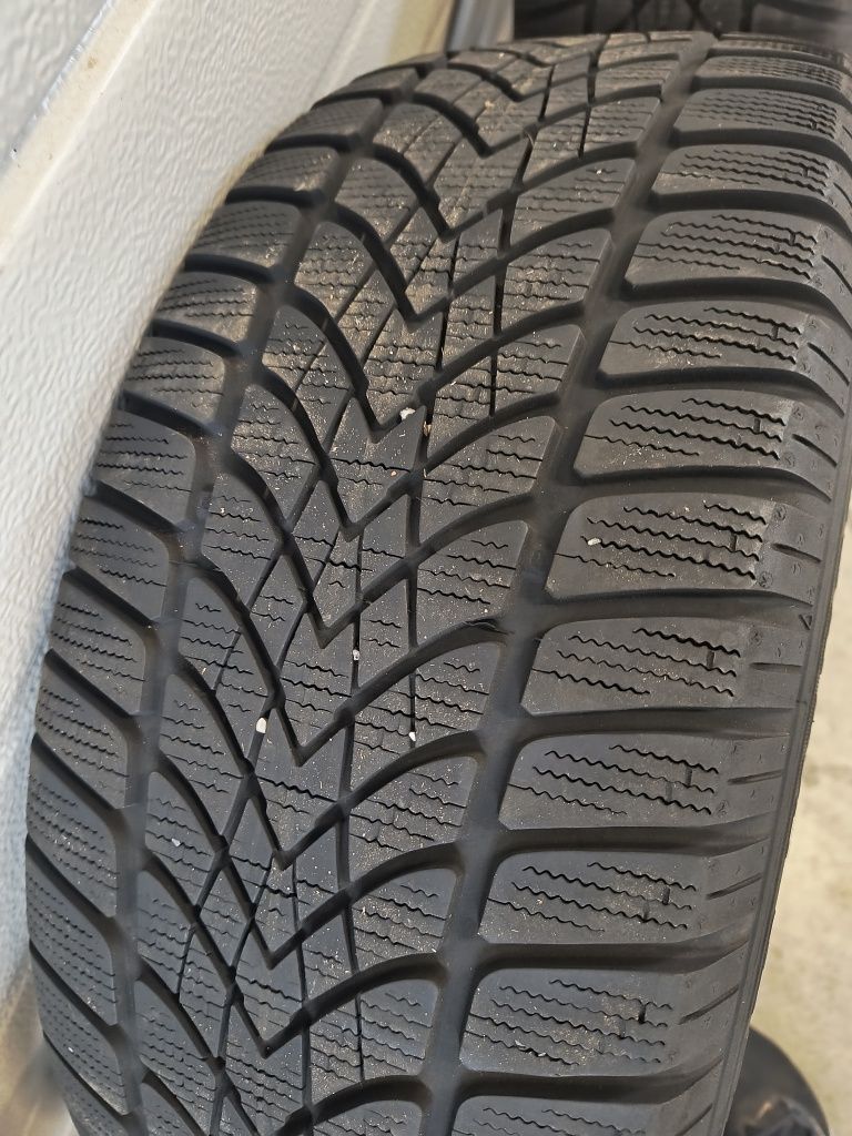 Set jante aliaj OEM pentru audi A4 B9 anv iarna Dunlop 225 50 17 6mm