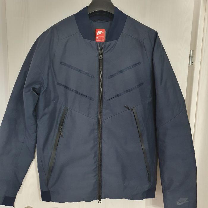 Geaca Nike masura S