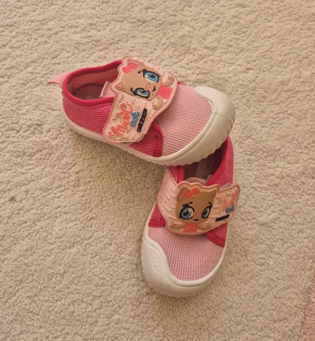 Детски дишащи пантофки/обувки за момиче