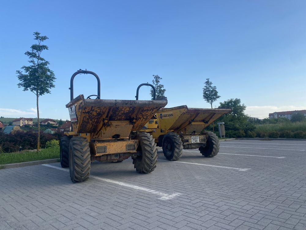 De vanzare sau da inchiriat dumper 3 T cu cuva rotative