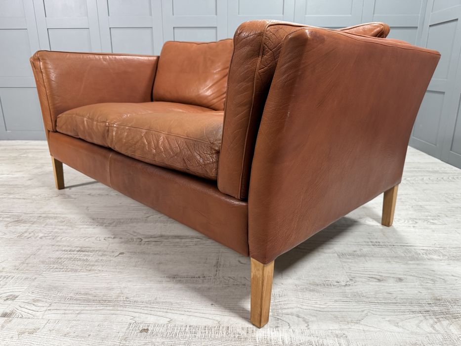 Датски диван 2-ка естествена кожа Д1104