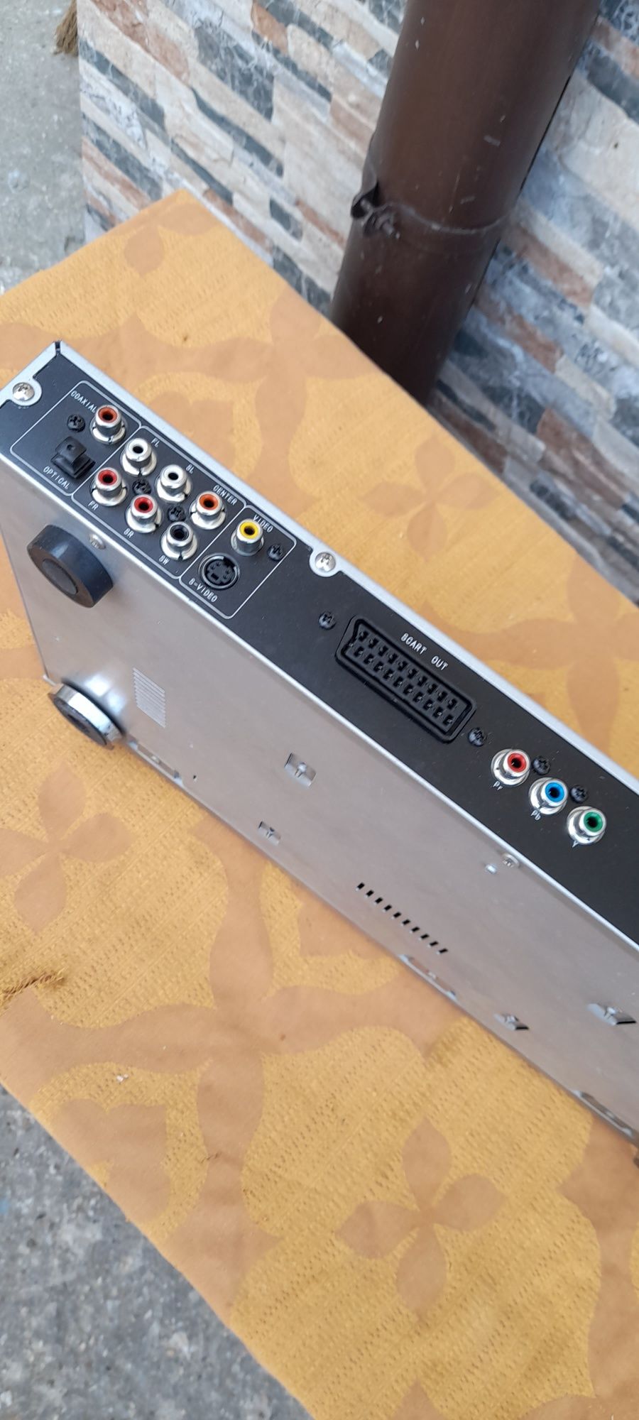 DVD player NEO работещо