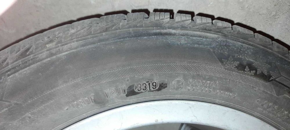 джанти с гуми за шкода октавия 16ки лети