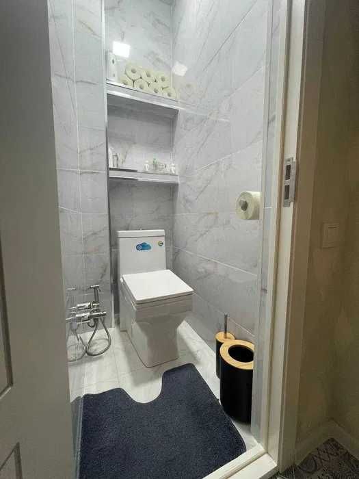 Б4 Сдаётся квартира 2/2/9 на Мирзо-Улугбекский ор-р Максим Горький KFC