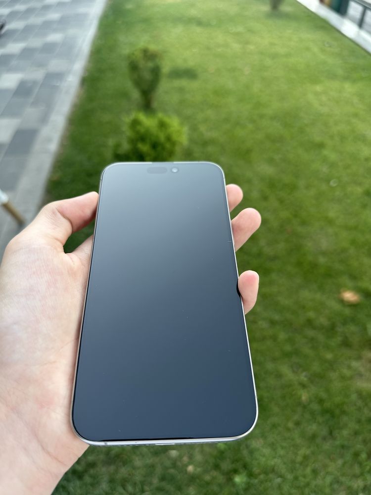 Iphone 15 Pro Max nasiya savdo bor