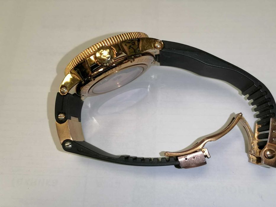 Уникален автоматичен часовник Ulysse Nardin Marine Chronograph