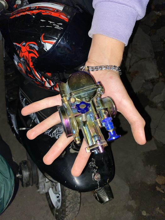 Продам карбюратор