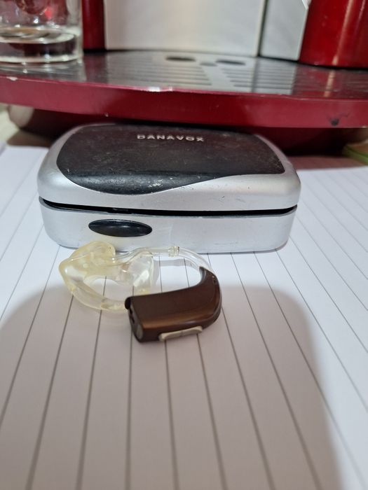 Aparat , proteza auditiva Oticom