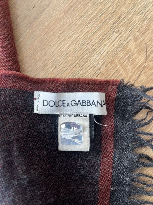 Dolce&Gabbana оригинслен вълнен шал