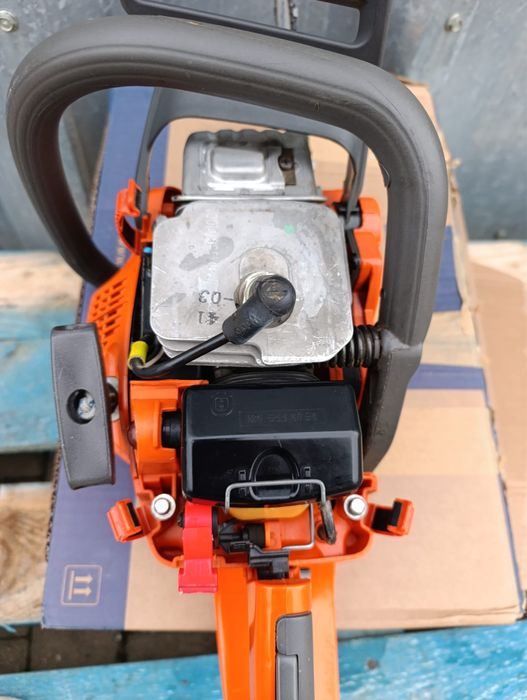 Drujba Husqvarna 135