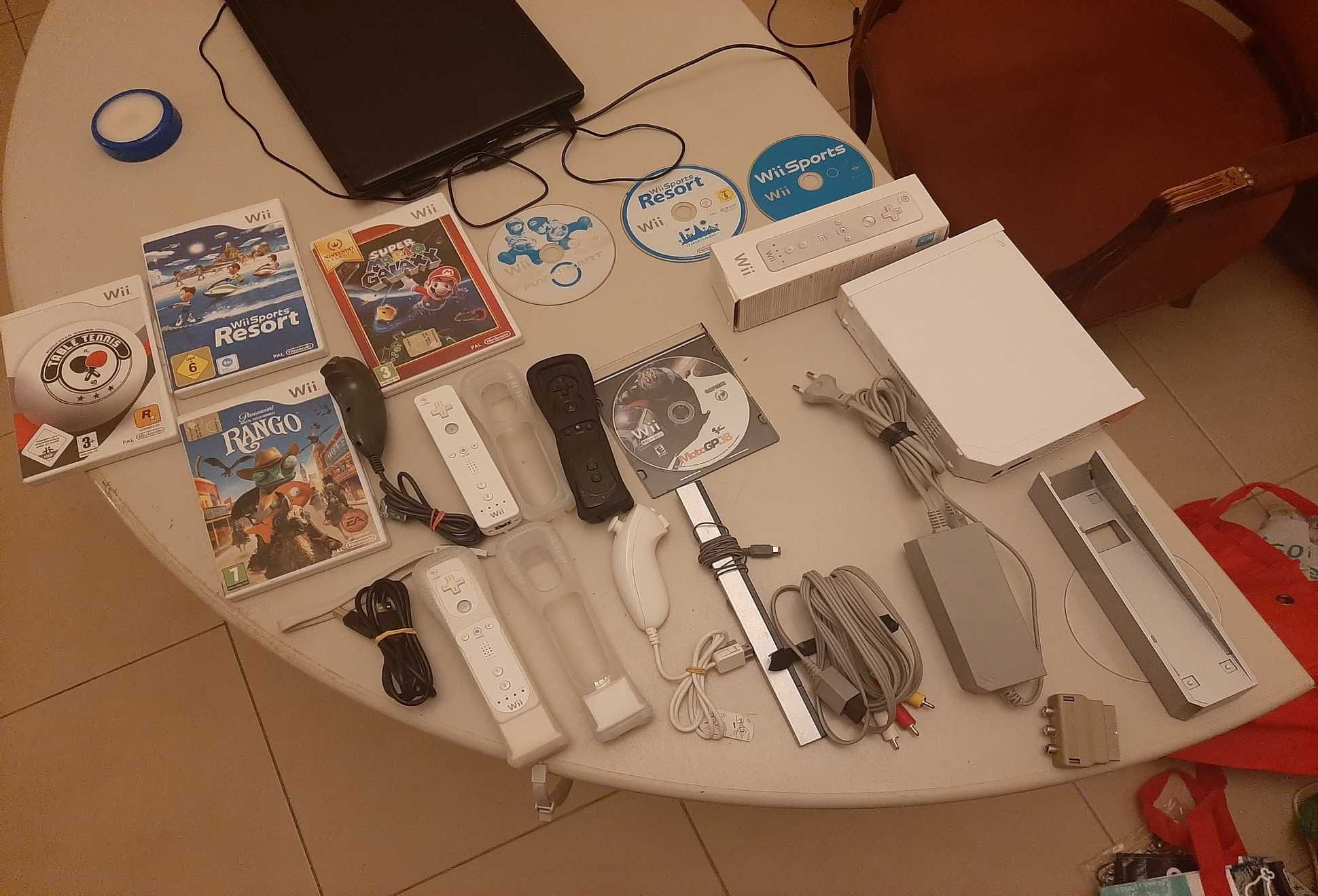 joc nintendo wii cu accesorii