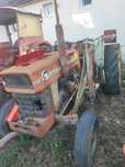 Cutie tractor Massey Ferguson 158