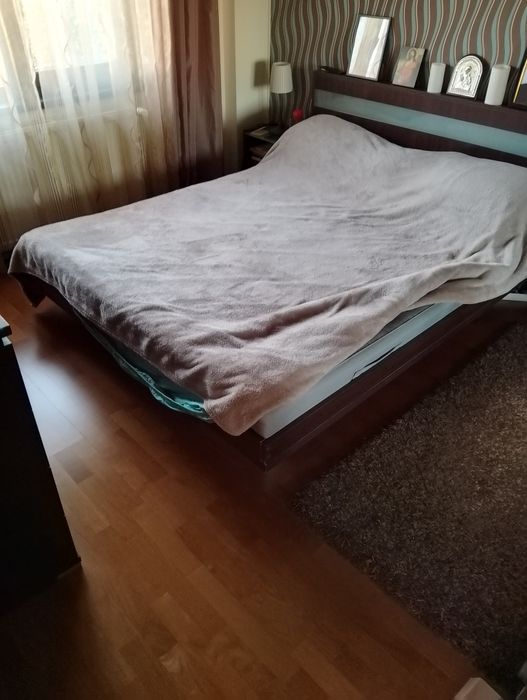 Vând urgent dormitor