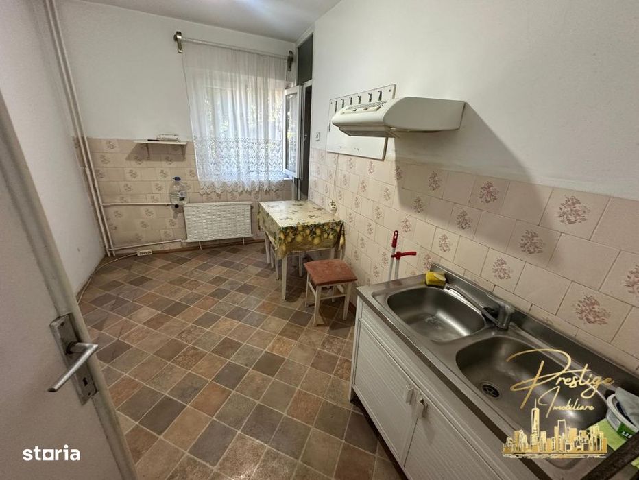 Apartament cu 3 camere tip PC de vanzare in zona Nufarul -  Oradea
