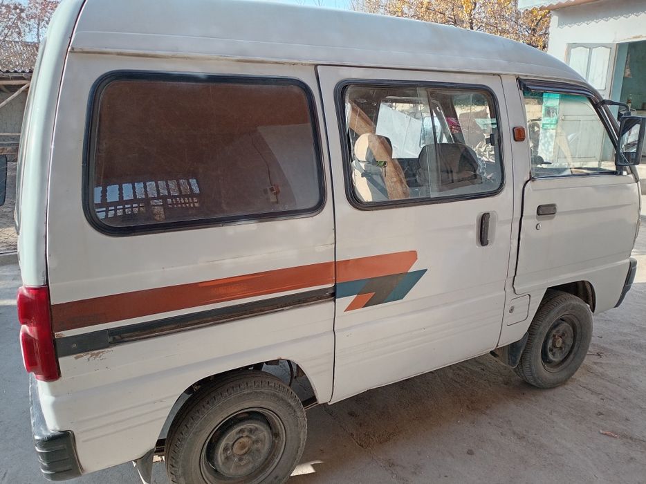 Дамас 1 сотилади 2001 йил