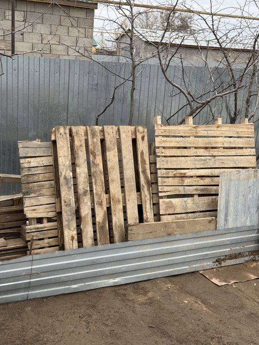 Паддон стандарт в Зачаганске в хорошем состоянии