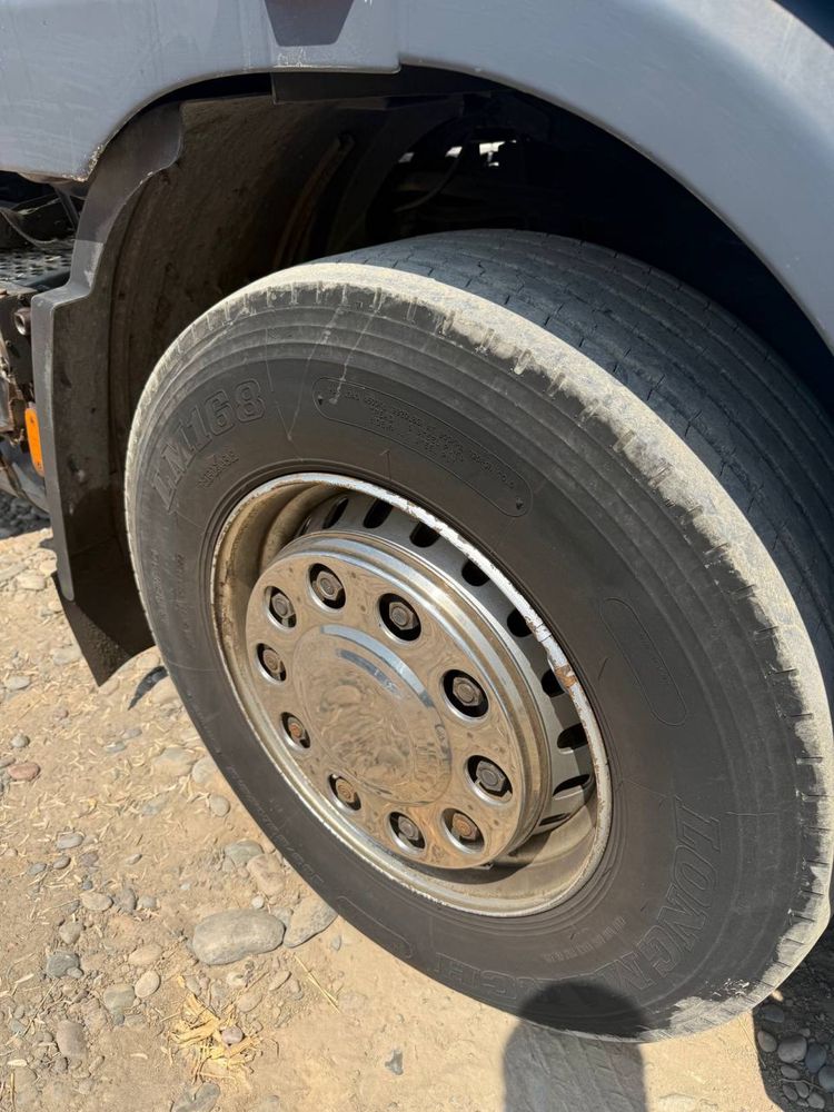 Daf euro 4 Sotiladi