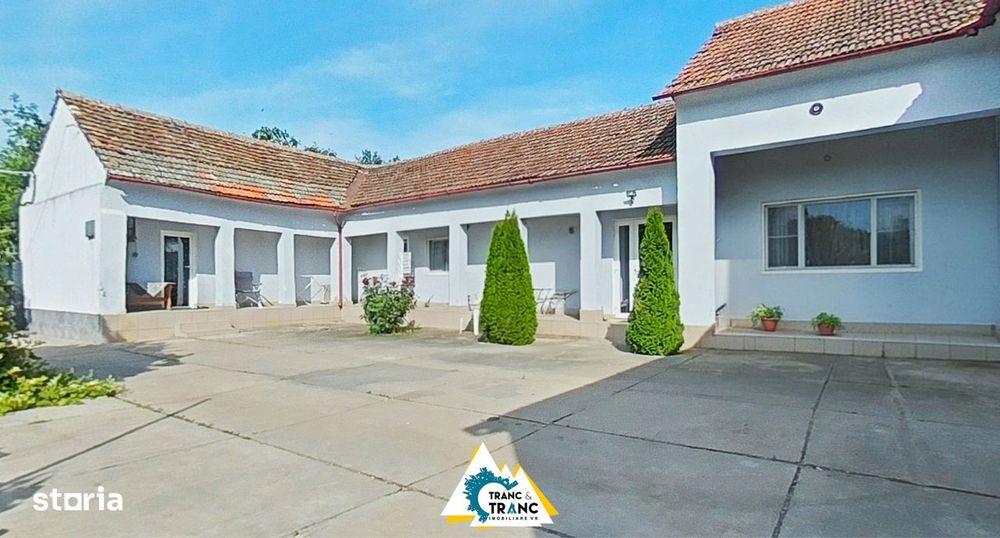 Casă spațioasă cu 4 camere de vânzare – Comuna Aluniș, județul Arad