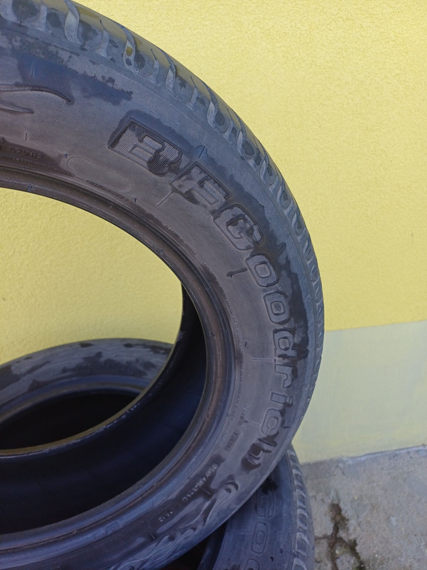 4 бр.летни гуми-BfGoodrich 195 65 15