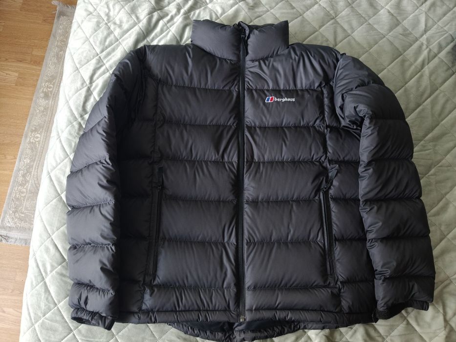 Geaca Berghaus Puf de gâscă,mărime XL