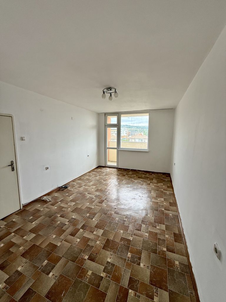 Продава се Двустаен апартамент в Кърджали, Гледка - 56 кв.м за 733 €/кв.м - Снимка #1