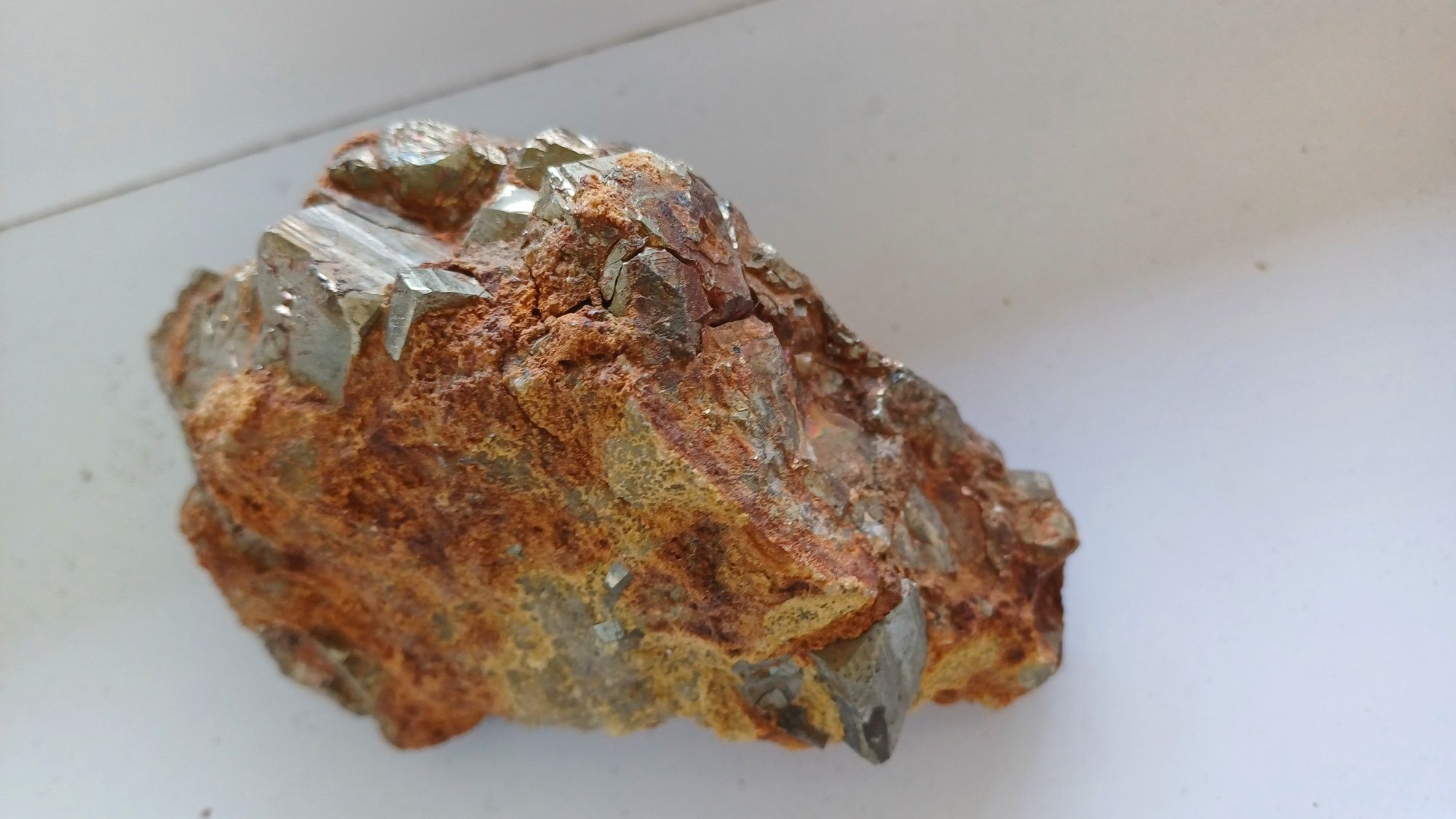 Geoda de pirita,mineral