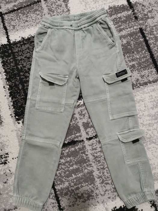 Дънки на Zara и H&M