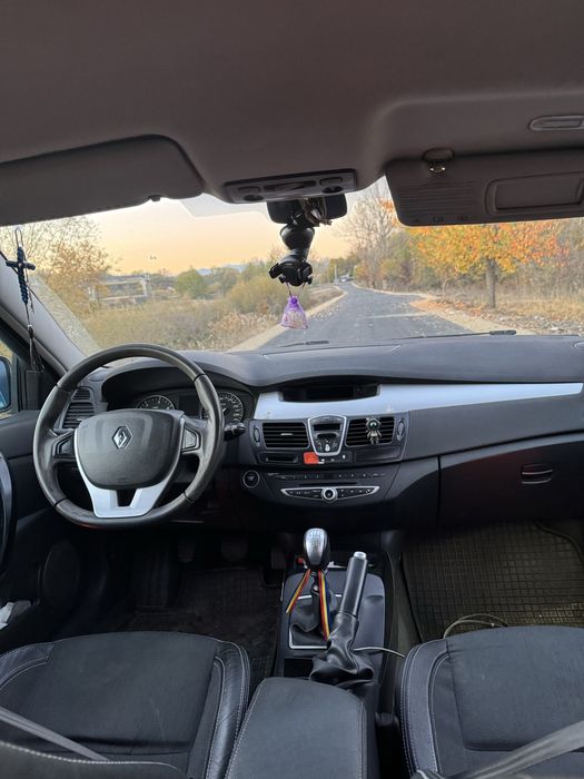 Renault Laguna 3 pachet GT 2.0 dci