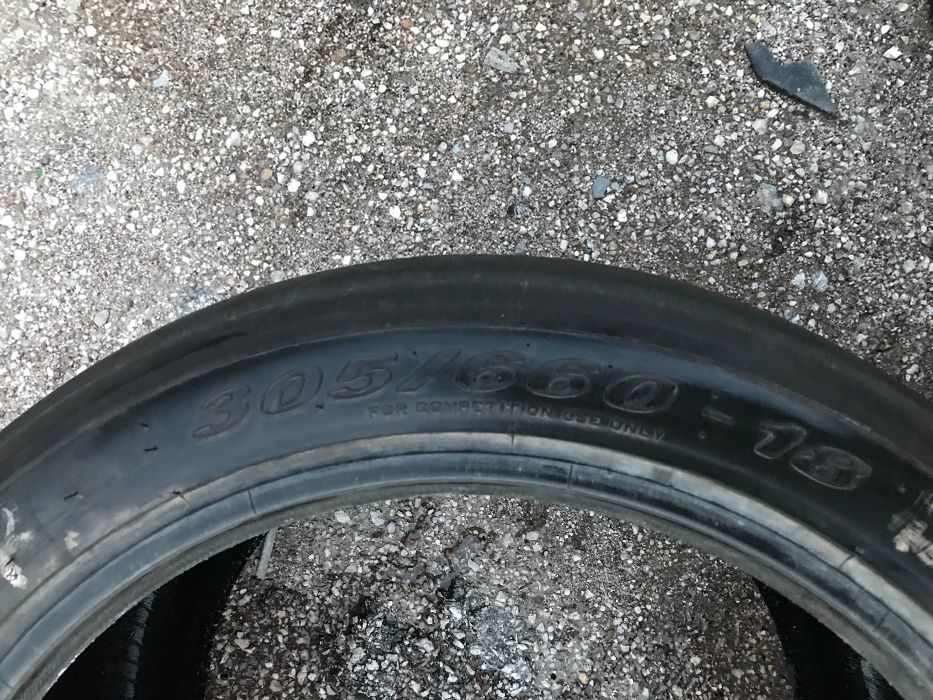 305/660 18” Сликове Pirelli Slick