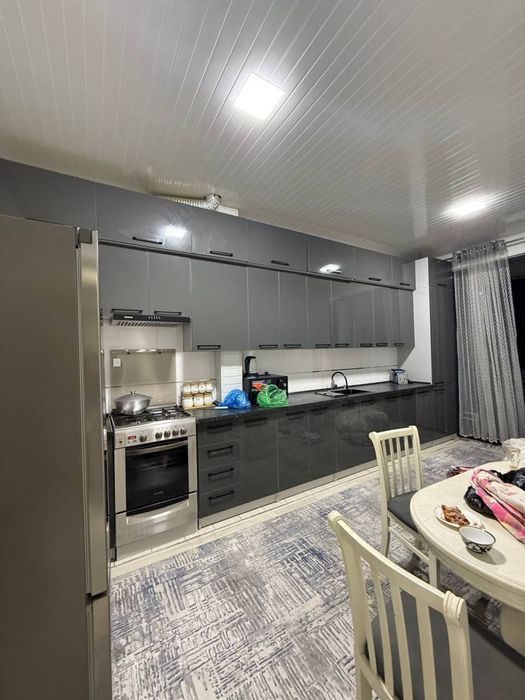 Новза Метро янида квартира ижрага