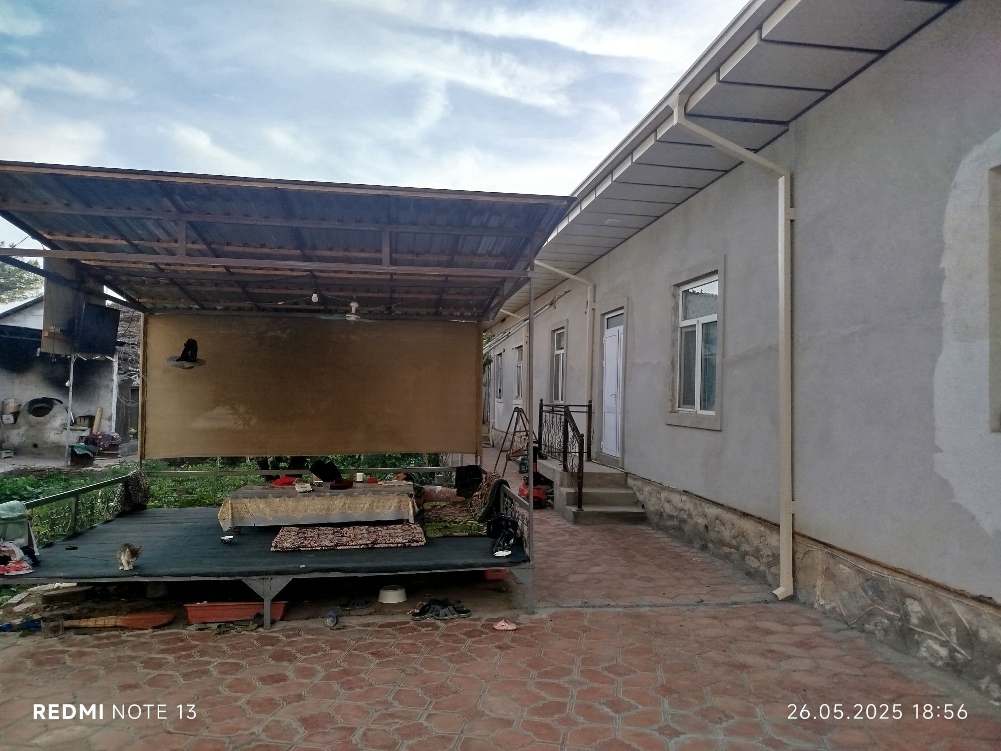 Ховли сотилади эски шахар