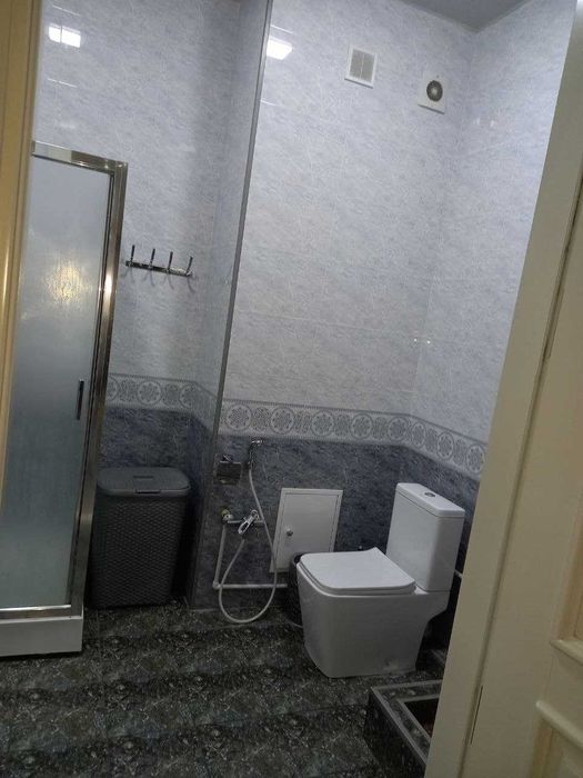 Квартира сотилади!