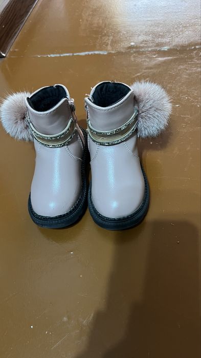 Qizchalar uchun polisapogi