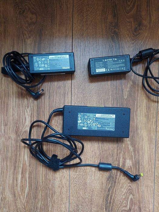 Incarcatoare Laptop Dell,Asus,Toshiba,Lenovo etc!
