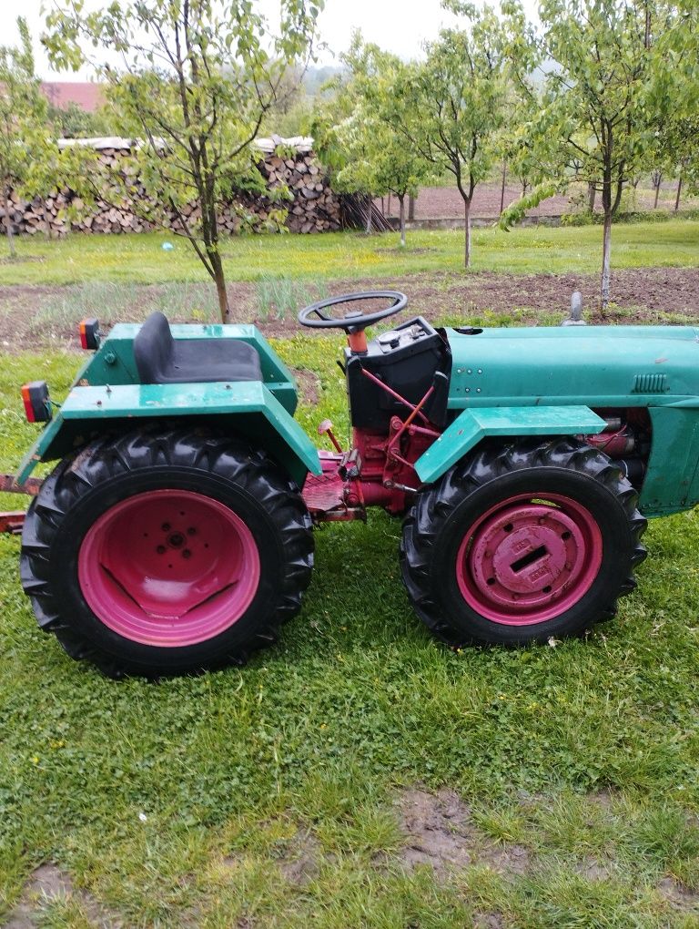 Tractor pasquali 4x4 de 45 cai