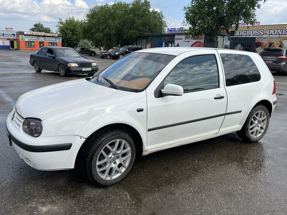 Wv Golf4 в хорошем состоянии. Обмена нет.
