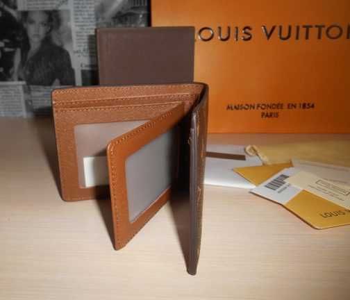 Portofel pentru bărbați Louis Vuitton. Franta 854