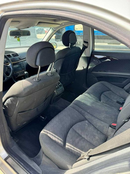 Mercedes-Benz E220 CDI (W211) 2002 - Manual - RAR Efectuat