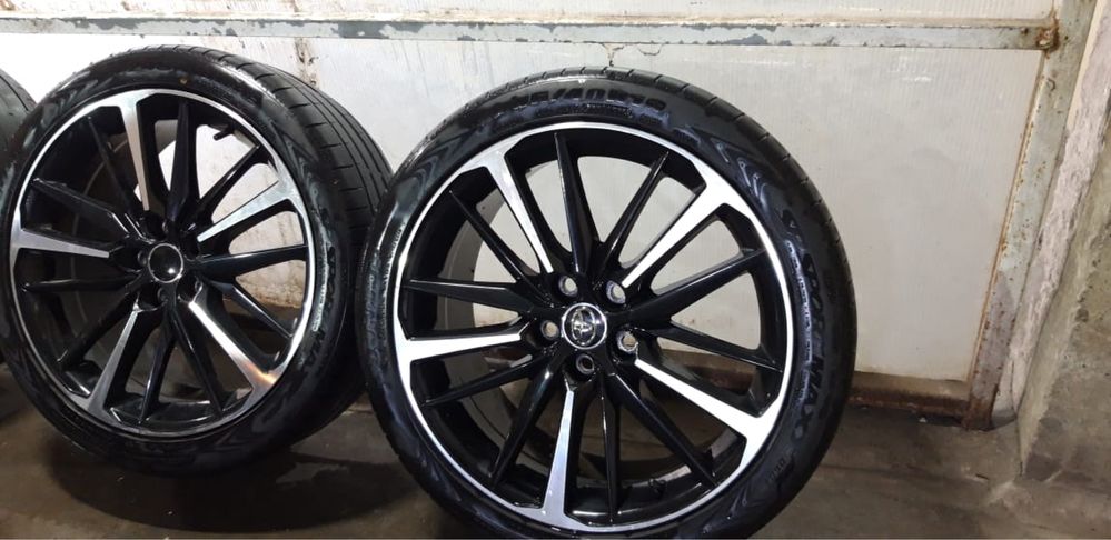 Продам диск R-19 “Taйота»