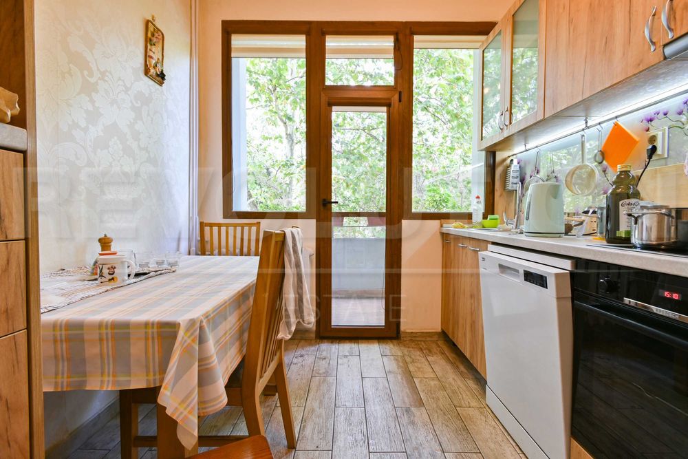 Продава се Тристаен апартамент в София, Изток - 149 кв.м за 1643 €/кв.м - Снимка #7