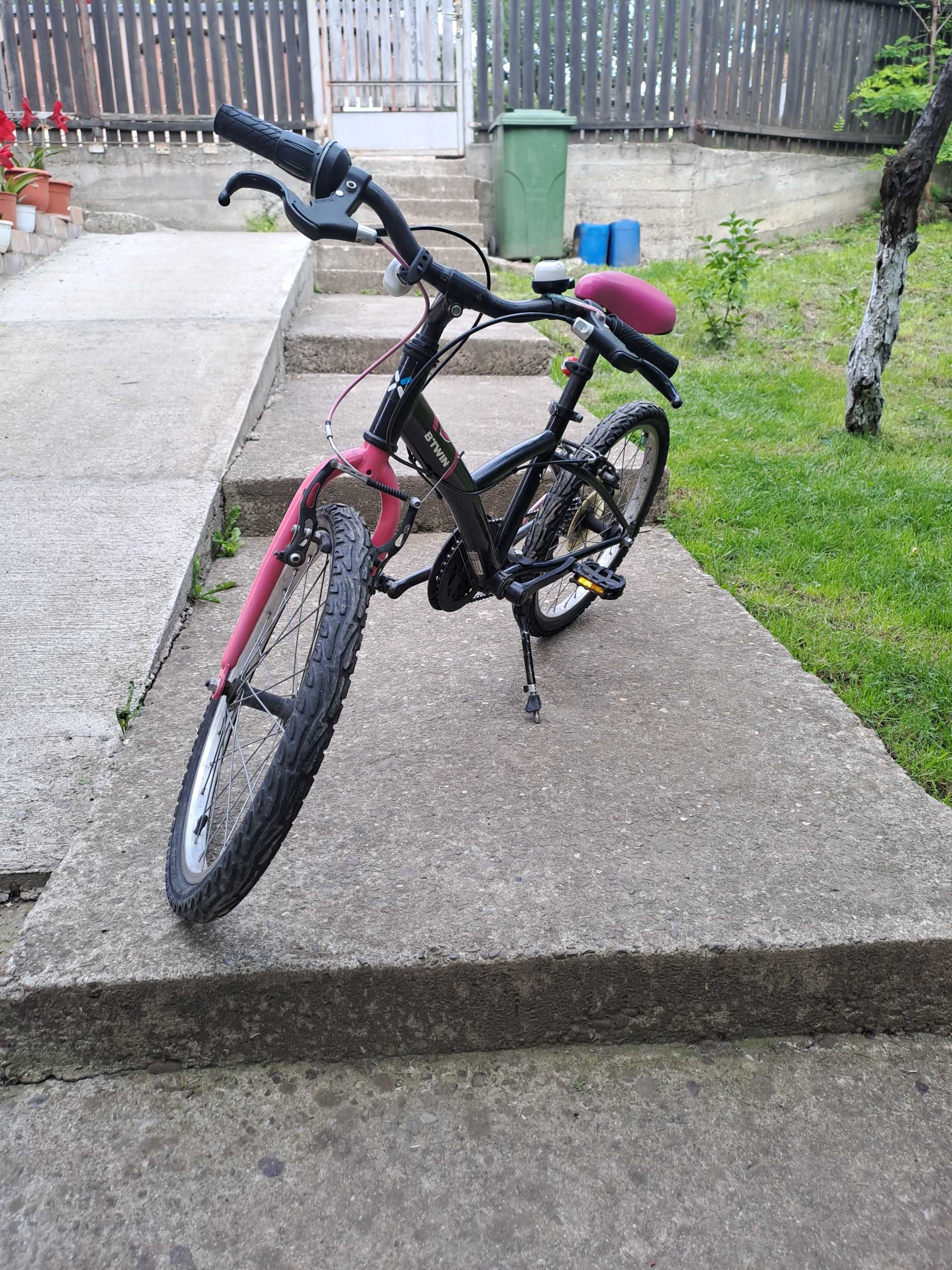 Bicicleta copii 6-9 ani