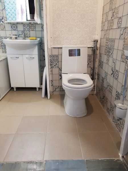 Ремонт ванной комнаты, туалета. Укладка кафеля, плитки. Штукатурка.