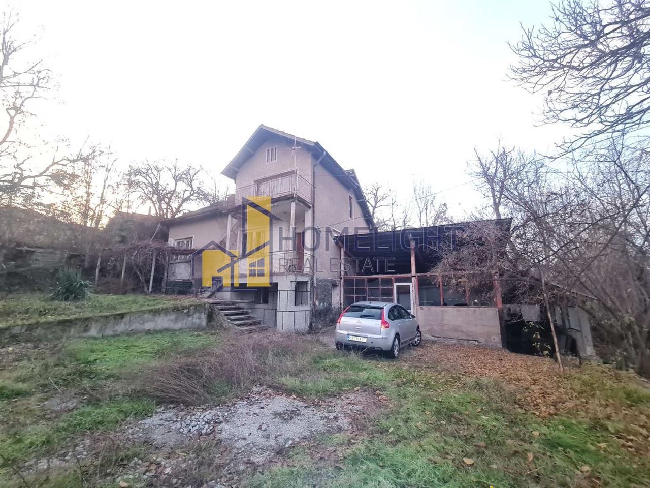 Продава се Къща в с. Студена, Област Перник - 220 кв.м за 500 €/кв.м - Снимка #3