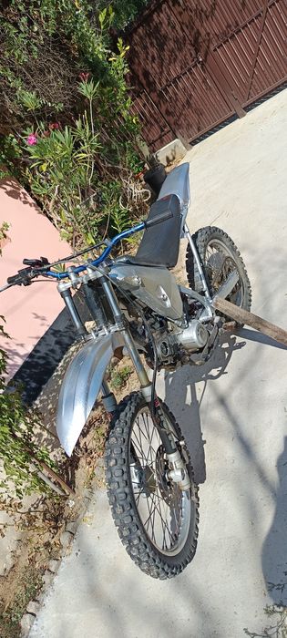 Scuter Cross  125cc