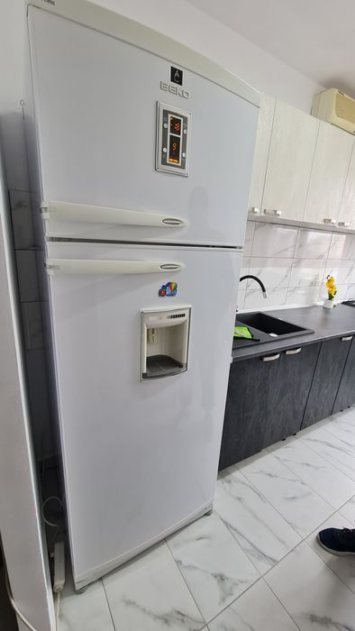 Combina frigorifica ca noua