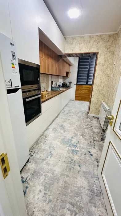 Срочно сдам 3- комнаты  1/9   Чиланзар 20кв  Айген   838*