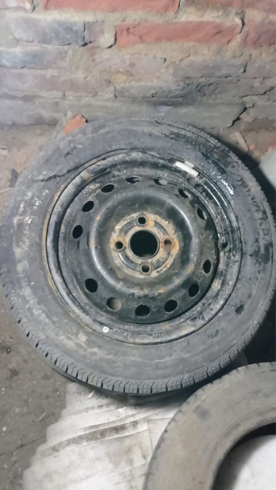 Шина на 185/60 R14
