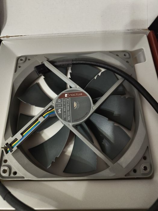 Ventilator Noctua NF-P14s redux-1500 PWM 140mm