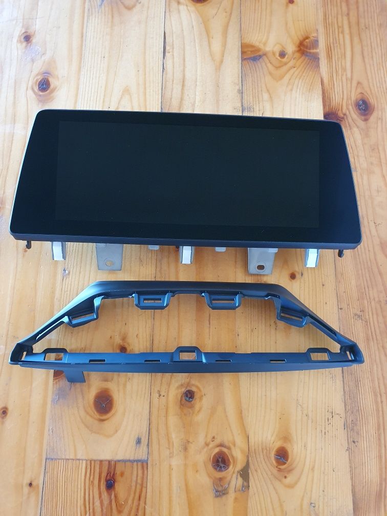 Kit retrofit navigație Mare 10,25" NBT EVO Touch/CarPlay Bmw F48 F39